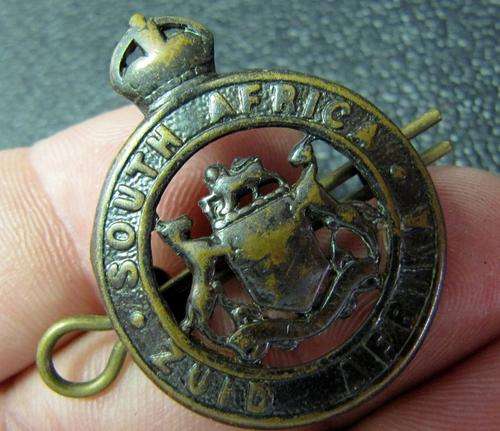 circa. WWI Zuid Afrika/South Africa corps  cap badge - Brass, horizontal lugs