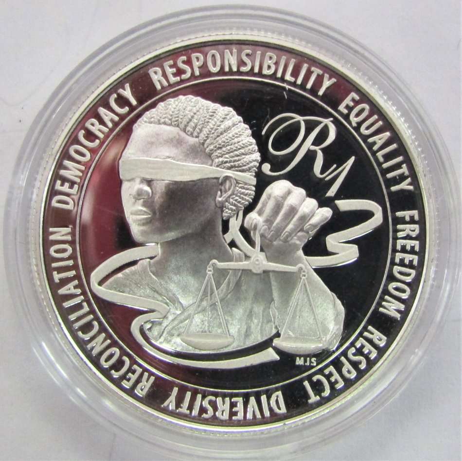 2016 Nelson Mandela Life of a Legend Proof Cameo Silver R1 in original SA MUNT BOX with COA