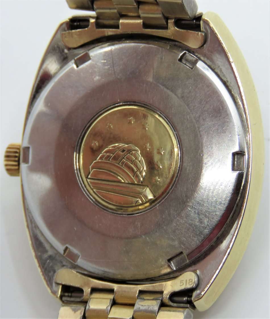 "RESERVED FOR NKB68" Omega Constellation cal.751 day/date with linen dial and Omega box