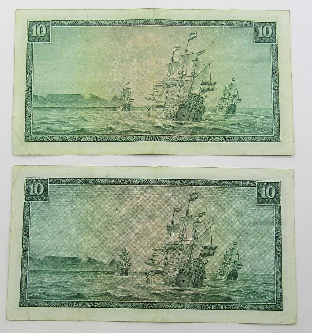 T.W De Jongh  2x R10 notes with both  ENG/AFR and AFR/ENG language variations