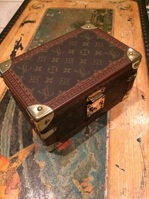LOUIS VUITTON Coffret Tresor 24 Monogram Canvas Jewellery Case
