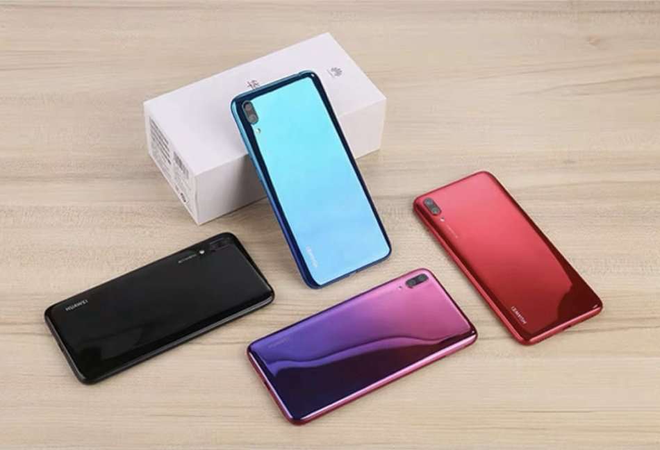 Huawei Enjoy 9  3GB+32GB  Brand new original Red