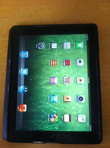 iPad 3 - 64gb 4g + WiFi Excellent Condition with leather case