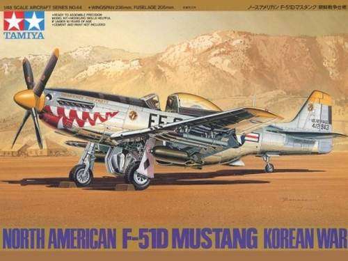 TAMIYA - 1/48 NORTH AMERICAN P-51D MUSTANG 8th AIR FORCE #61040