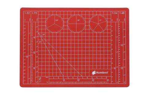 HUMBROL - A4 CUTTING MAT #AG9155
