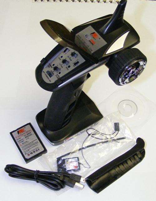 2012 FLY SKY FS-GT3B 2.4GHz 3CH RADIO