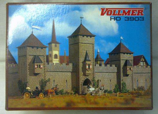 HO - Vollmer City Walls kit #3903