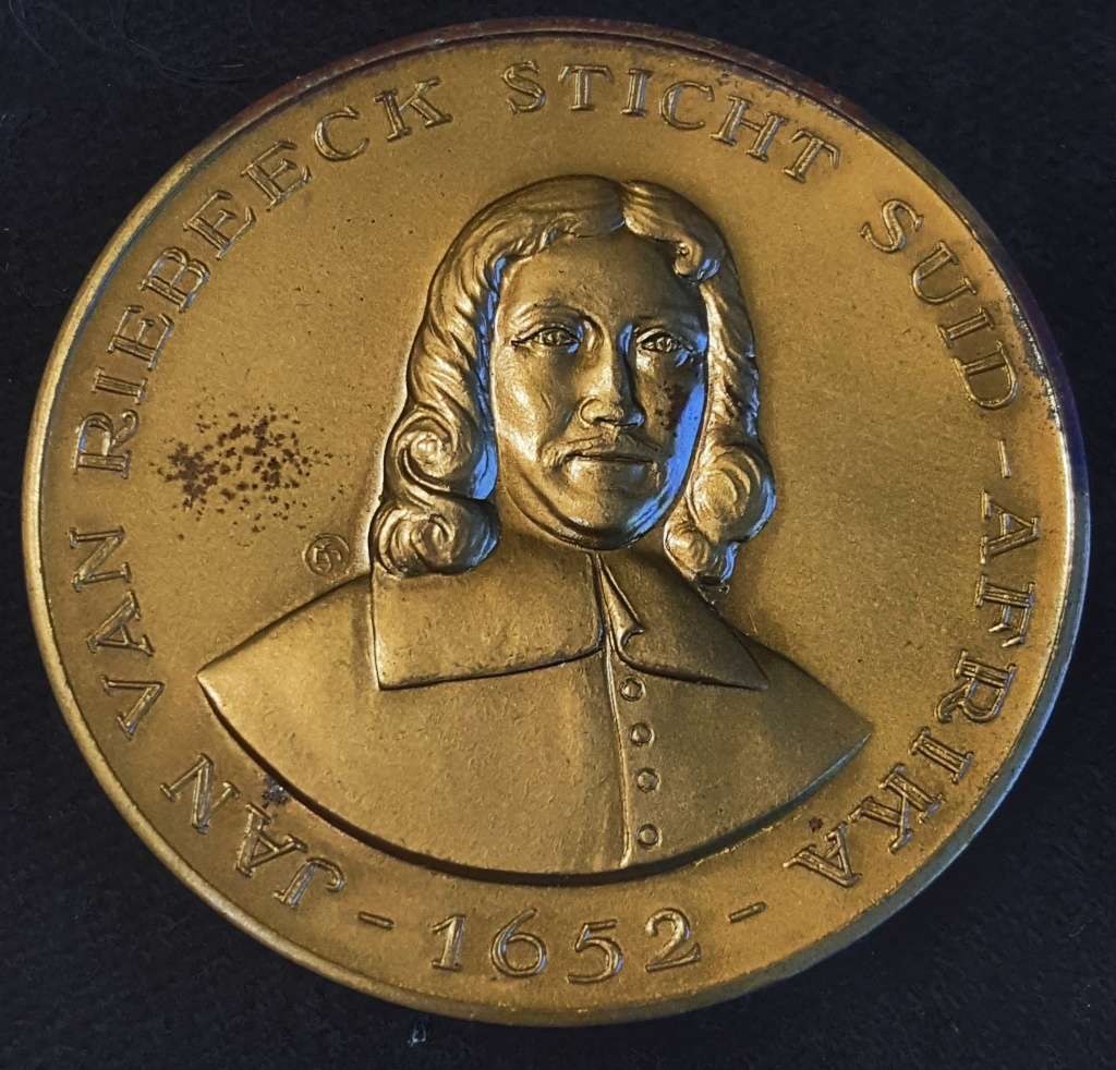 1952 Van Riebeek Tercentenary Medallion Bronze