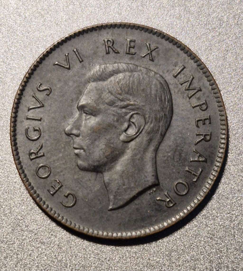 1941 Quarter Pennies x 2. One Brown, One almost Black. Low Mintage of only 91,160