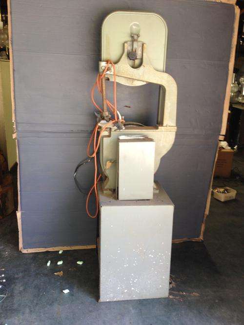 Band saw/wood cutter