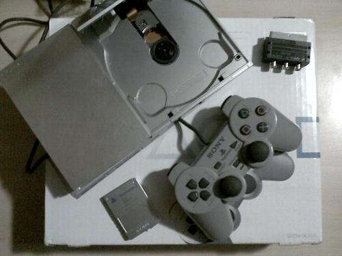 ***Look at this Playstation 2 with extras***