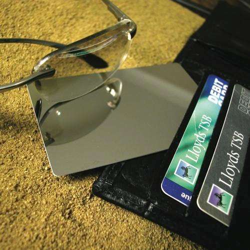 Wallet Mirror - Wallet Tools - (Touch of Ginger / Yuppie Gadgets)