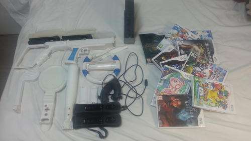 !!!Nintendo Wii Bundle - 11 GAMES - Sports Pack - Extras - Console!!!