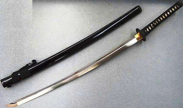 BLACK BUSHIDO KATANA----FULL TANG,VERY SHARP---BLOOD GROOVE--