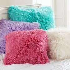 150 x 200cm Plush Fluffy Carpet, Shaggy and Foldable Rugs
