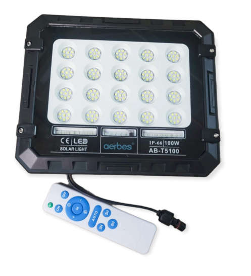 100W SOLAR FLOOD LIGHT / REMOTE CONTROL  / IP66 WEATHERPROOF