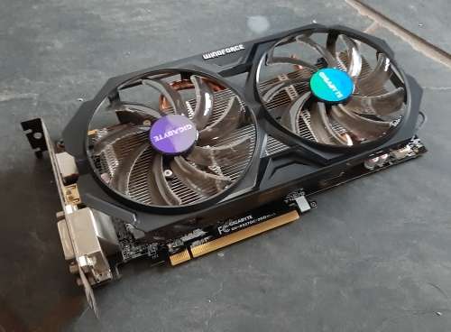 Core i5 16GB R9-270 Desktop