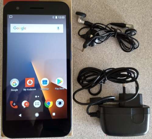 Vodacom Smart E8 Smartphone - Slate Blue