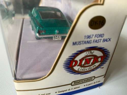 Ford Mustang Fast Back 1967 (Dinky Matchbox 1:43)