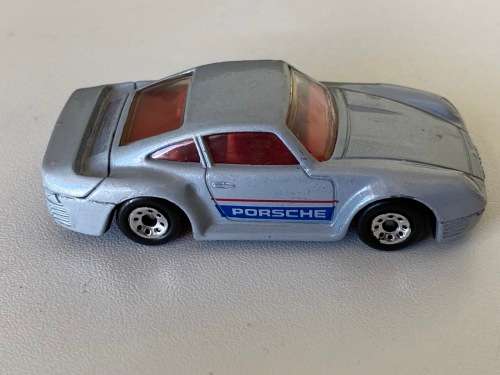 Porsche 959 - 1986 (Matchbox)