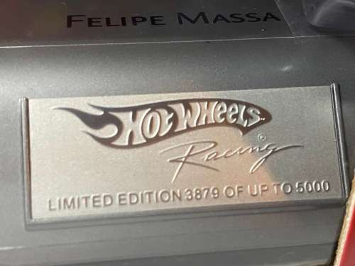 Ferrari F1 Boxset 2008 - Kimi Räikkönen and Felipe Massa (Ltd Edition Numbered Hotwheels - new)