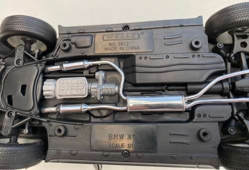 BMW X5 (1:18 Welly)