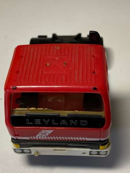 Leyland Roadtrain Cab and Trailer 1983 (rare Scalextric 1:32 - used)