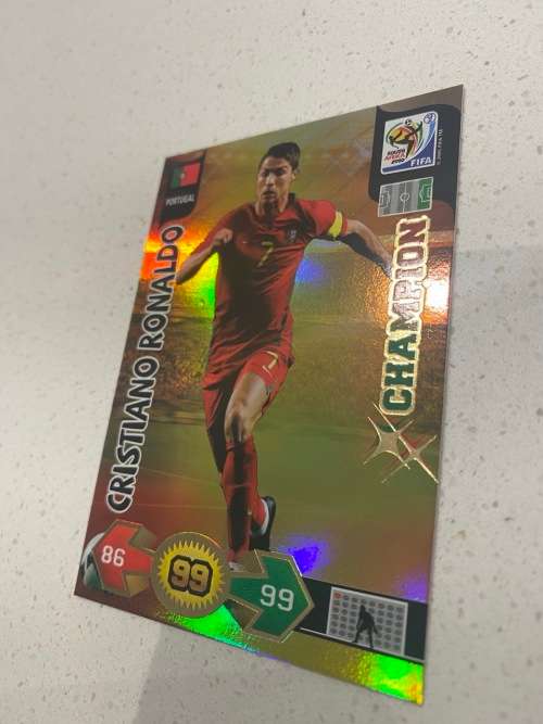 Cristiano Ronaldo - Extremely Rare Gold Champion Card - World Cup 2010 South Africa Panini Adrenalyn