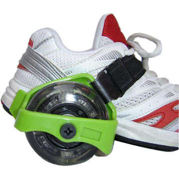 New Super Flashing Roller Skates With Adjustable Width
