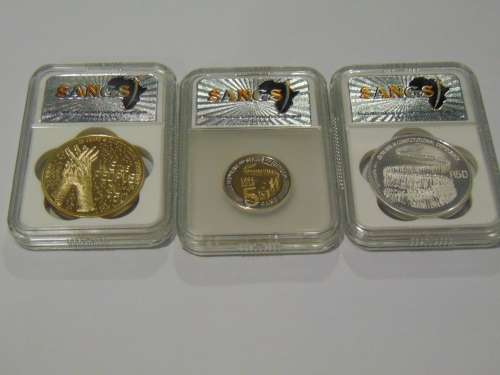 2019 25 Years of Democracy set