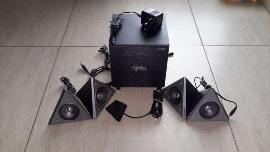 Kworld Dark Pyramid D14+ 2.1 & D4 2.0 Speakers