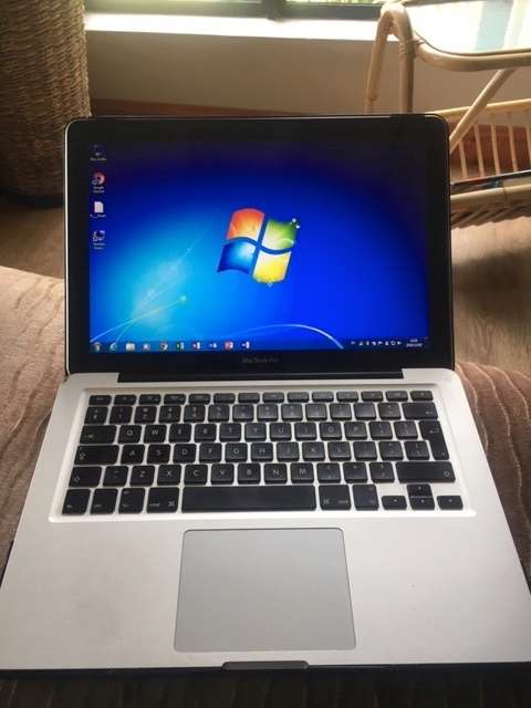 Apple MACBOOK Pro 13 Early 2011