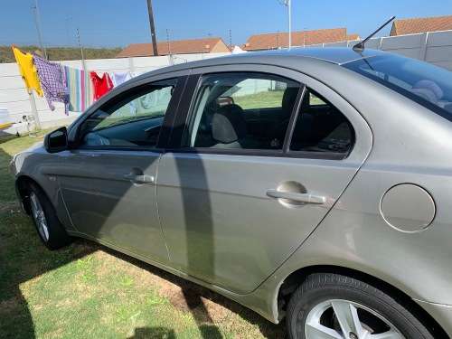 2008 Mitsubishi Lancer sedan