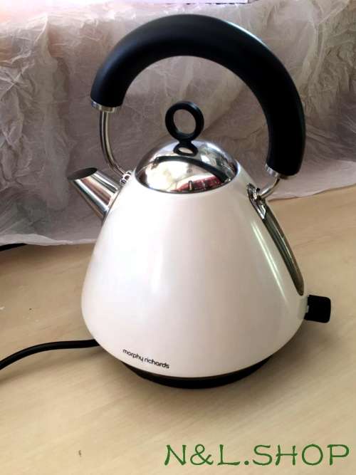 Morphy Richards White  Kettle  Starting price R1
