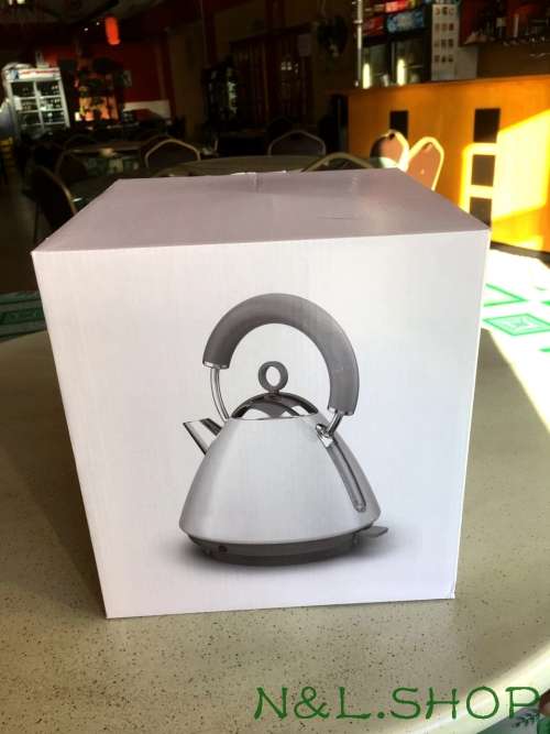 Morphy Richards White  Kettle  Starting price R1