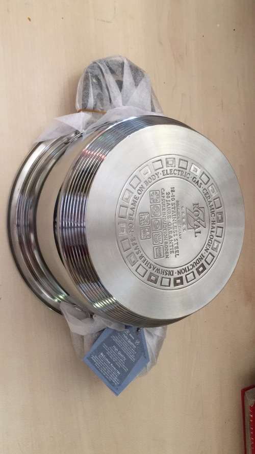 Stainless Steel Casserole Ø 20CM(3L) 9 Layer Capsuled Set with Thermostat lids