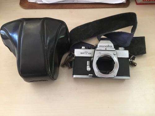 Minolta SRT101 Camera