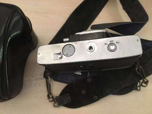 Minolta SRT101 Camera