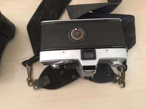 Minolta SRT101 Camera