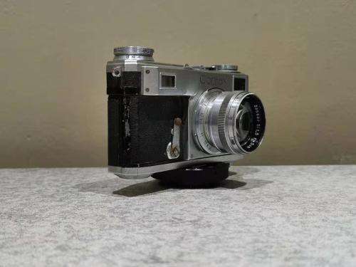 CONTAX IIA    with  5CM  F1.5LENS