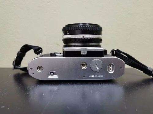 NIKON FG-20 CAMERA WITH 50MM 1.8 LENS