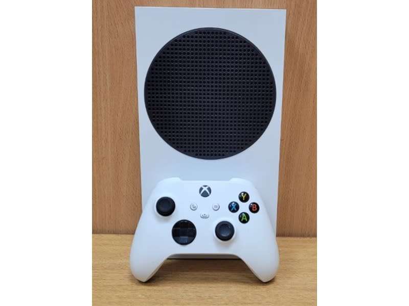 Xbox Series S - 512GB - Video Game Console - White - Excellent