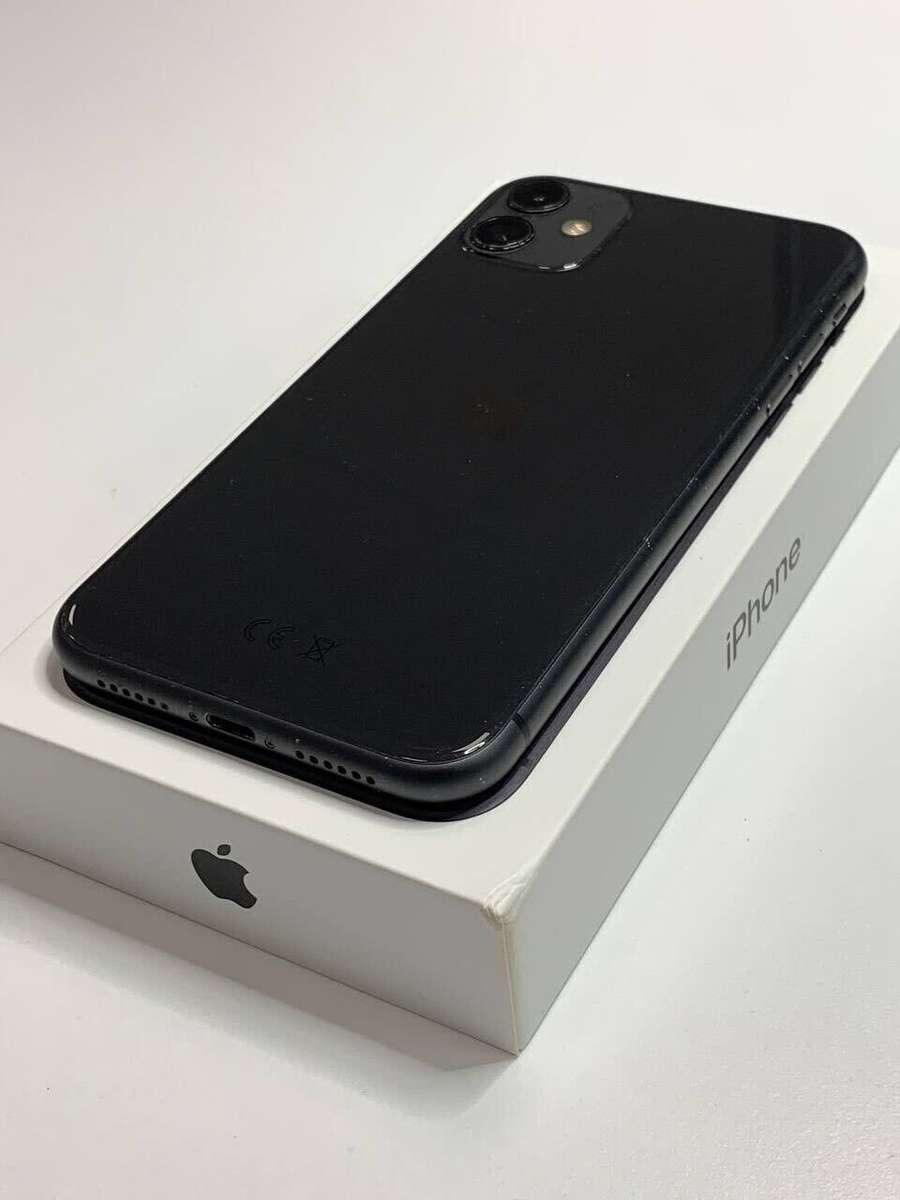 Apple iPhone 11 Black - Unlocked - Good Condition