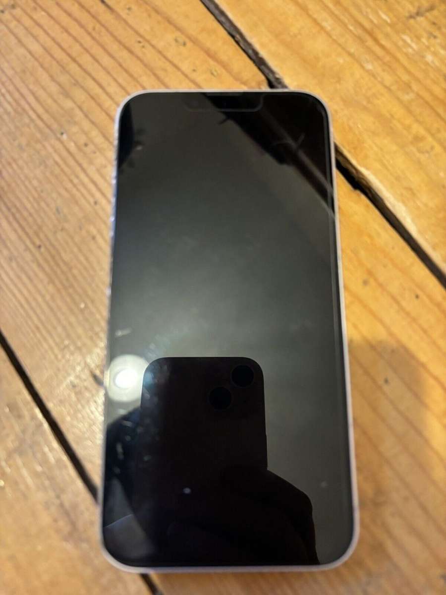 Apple iPhone 13 128Gb Pink