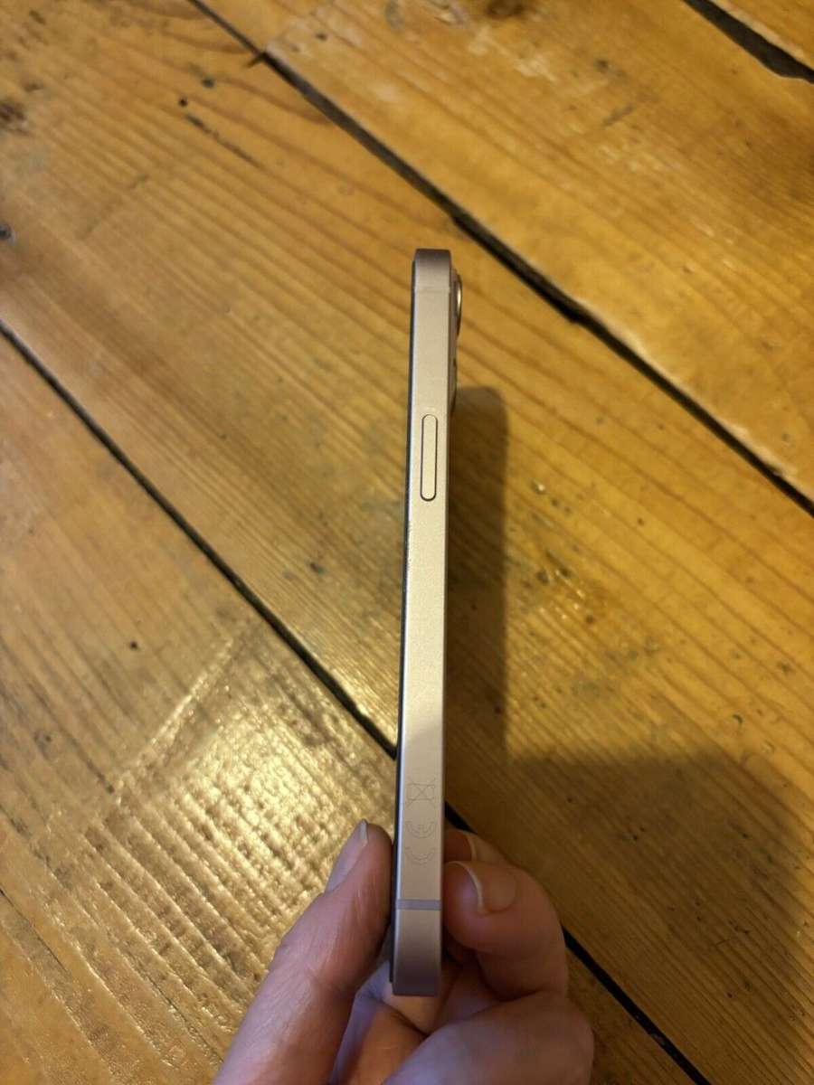 Apple iPhone 13 128Gb Pink