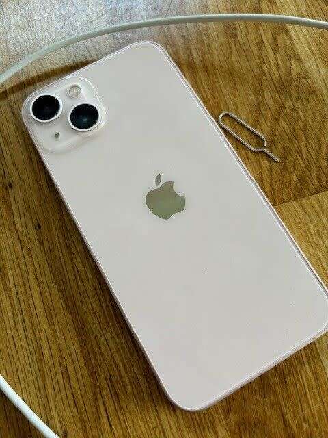 Apple iPhone 13 128Gb Pink