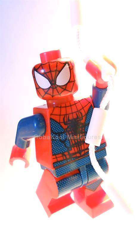 SPIDERMAN WITH WEB / OobaKool Minifigure