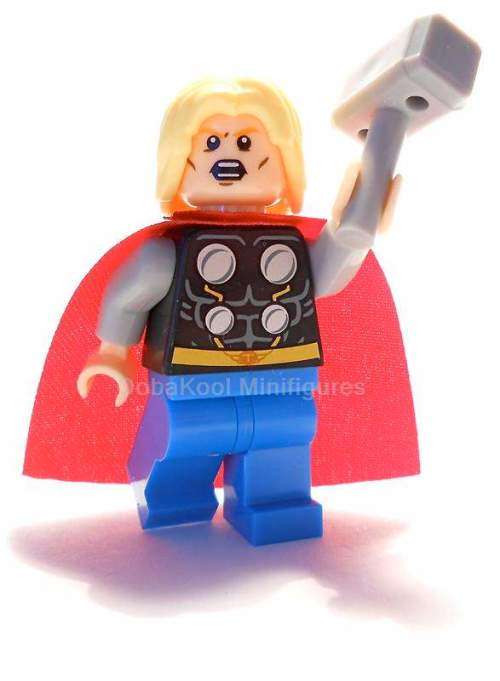 THOR / OobaKool Minifigure