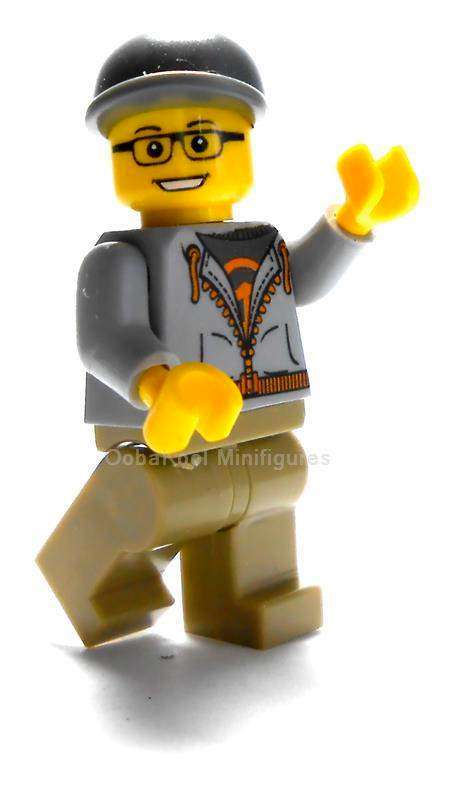 CITY SERIES / STUDENT / OobaKool Minifigure