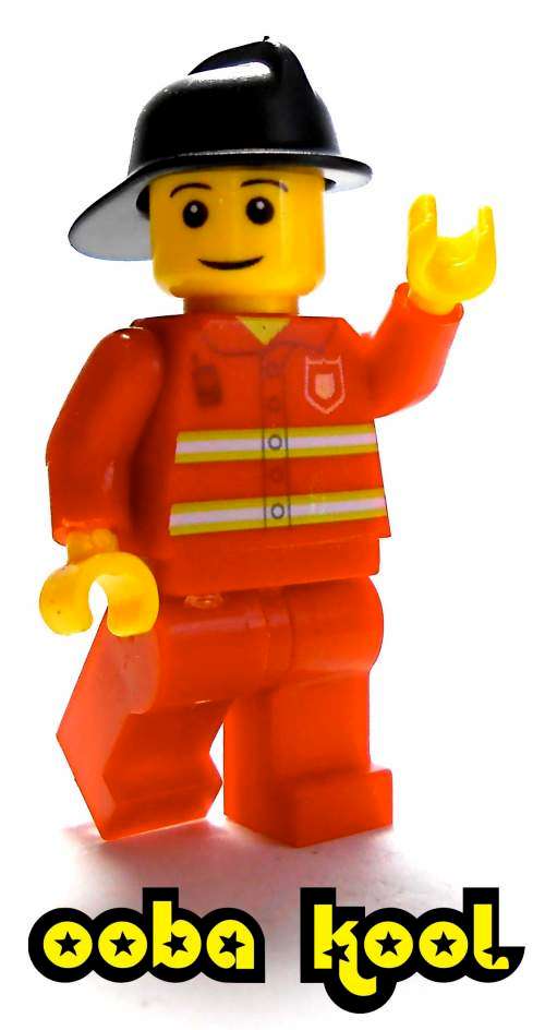 CITY SERIES / FIRE FIGHTER /  OobaKool Minifigure